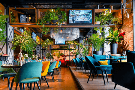 Restaurant van binnen